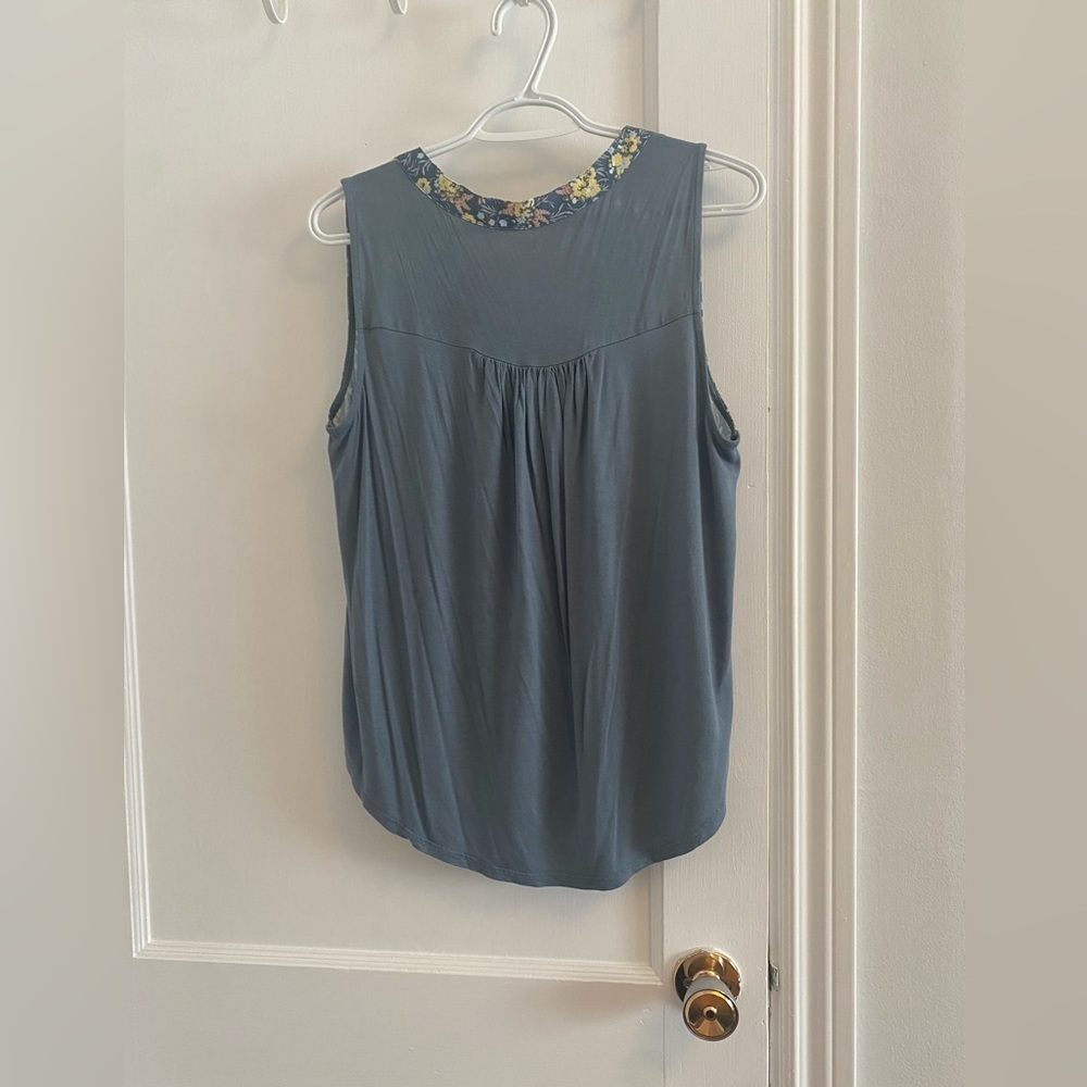 ๐ Loft size small - Picture 2 of 3